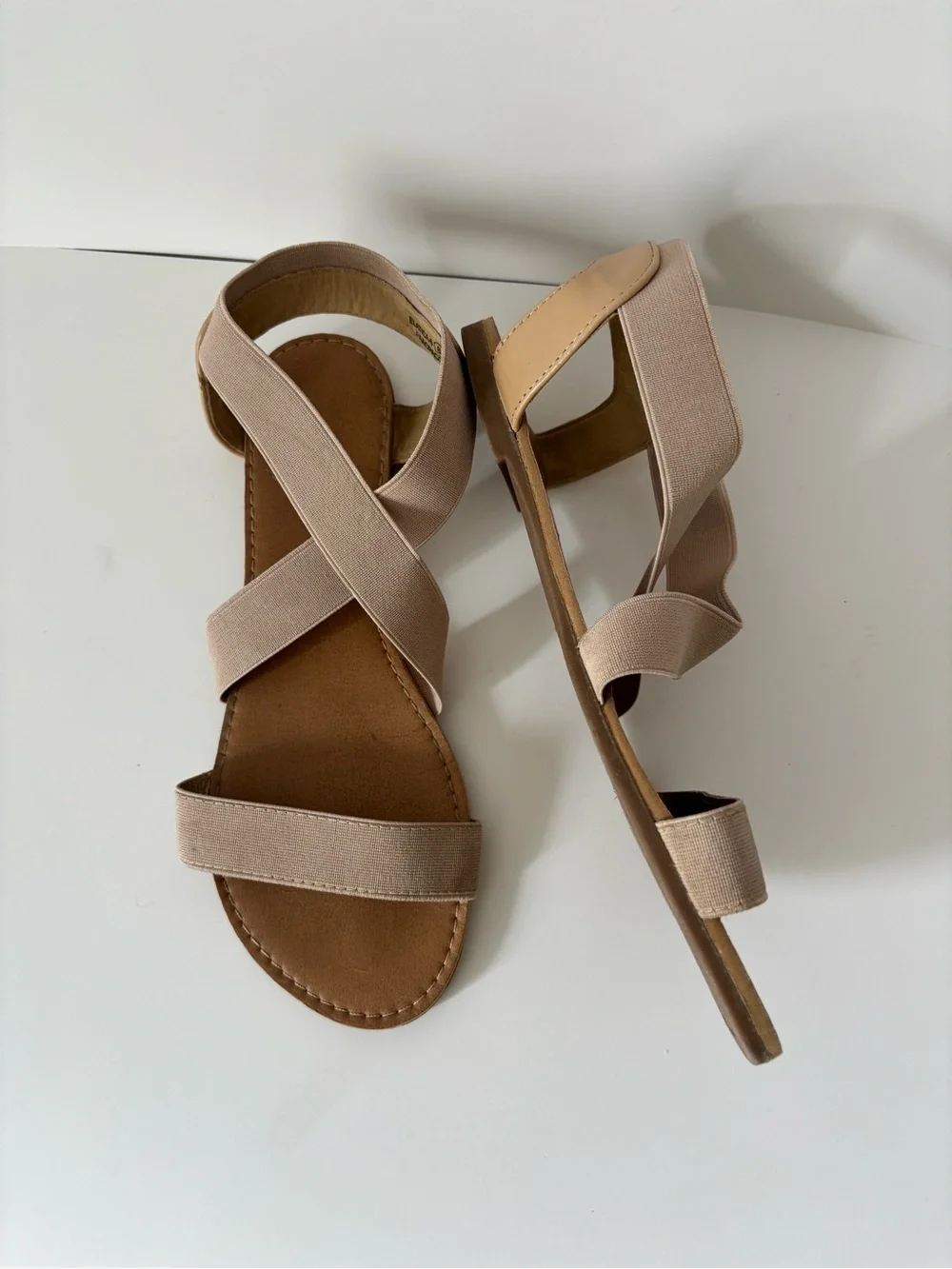 Women's Neutral Cross-Strap Flat Sandals - Beige